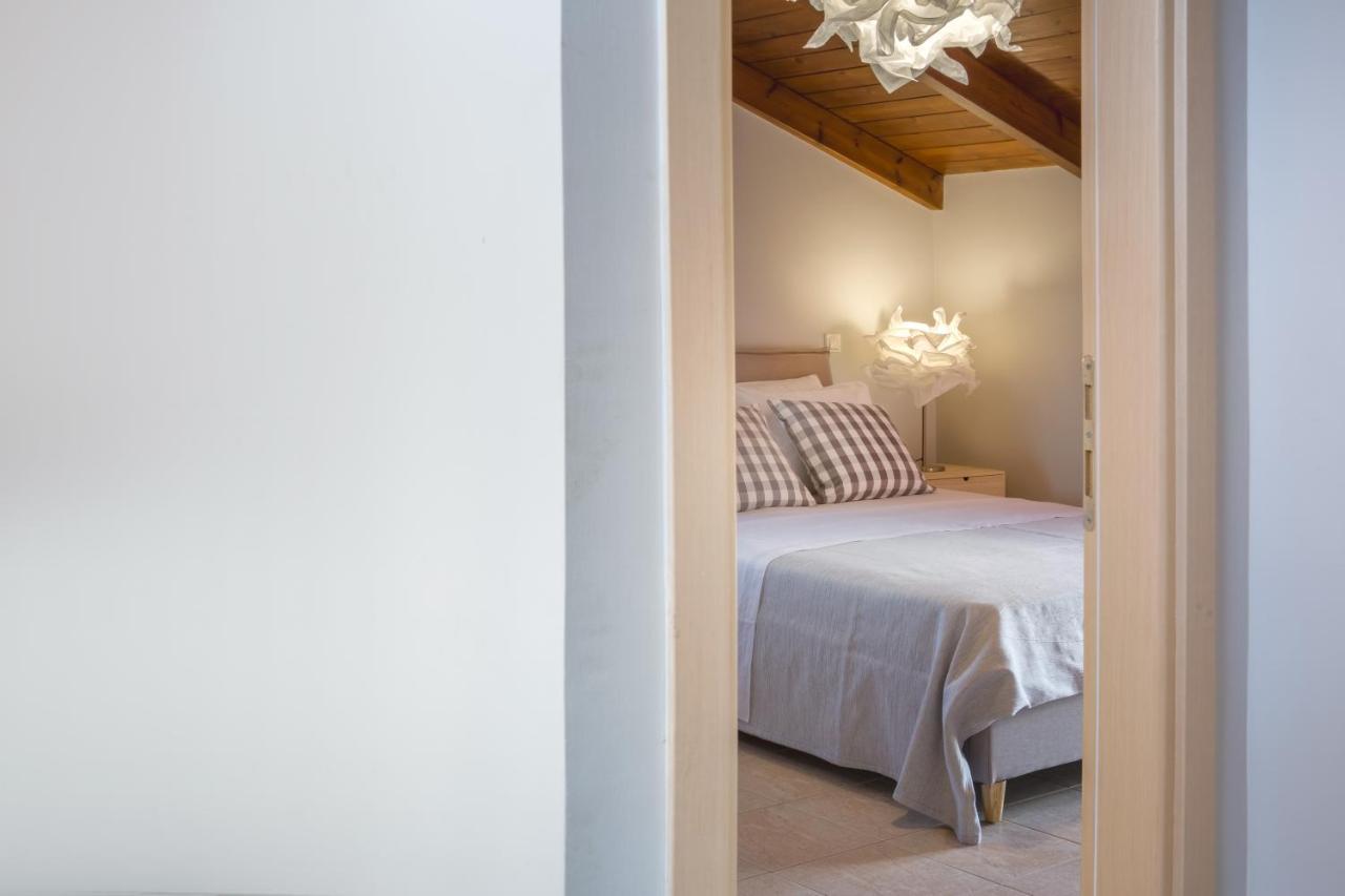 Villa Provenza Anafonítria Eksteriør billede