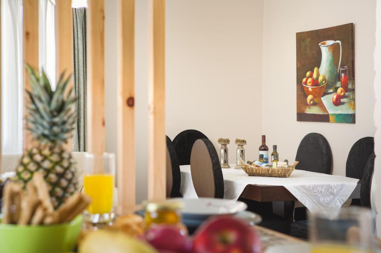Villa Provenza Anafonítria Eksteriør billede
